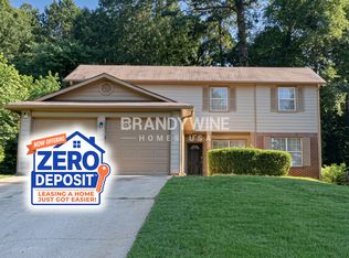1964 Corners Cir, Lithonia, GA 30058