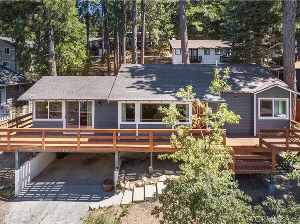 31472 Panorama Dr, Running Springs, CA 92382