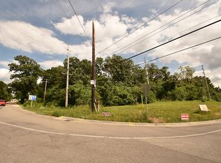 18707 S Gougar Rd, New Lenox, IL 60451