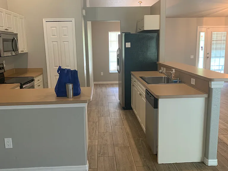 3401 Gussie St — Photo 5