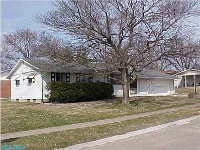 1st image of 493 Woodland Dr