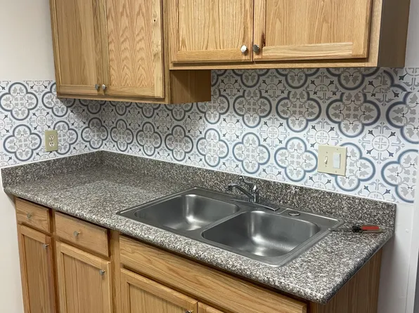3885 Lorena Ave #A, Castro Valley, CA 94546