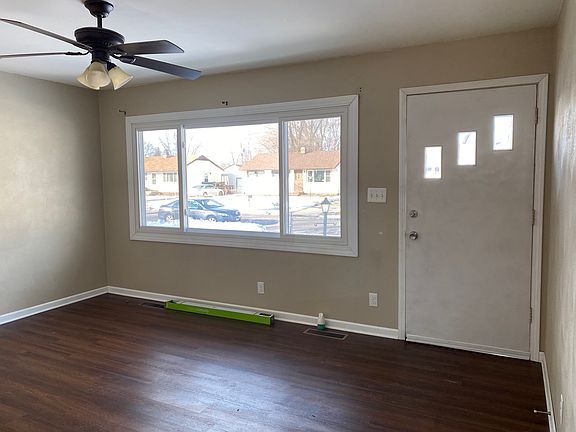 Living room & front door