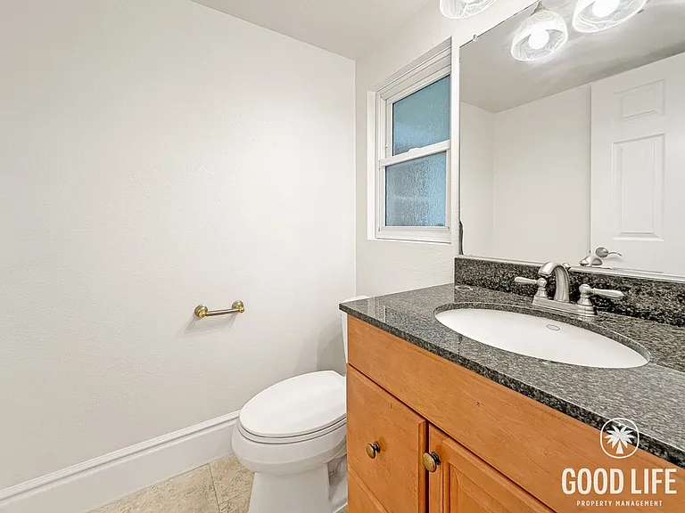 20961 Marin — Photo 12