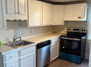 8 Petersburg Rd UNIT 2, Lancaster, PA 17601