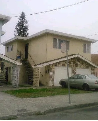 3825 Brookdale Ave photo 1