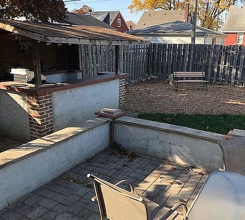 3rd image of 2332 15th St