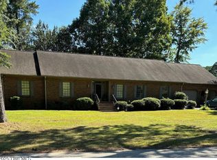 5050 Country Club Dr N, Wilson, NC 27896