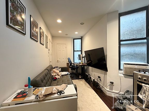 5th image of 120 Macdougal St APT 11