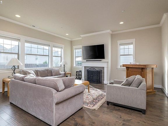 4th image of 29662 SW Belvidere Way
