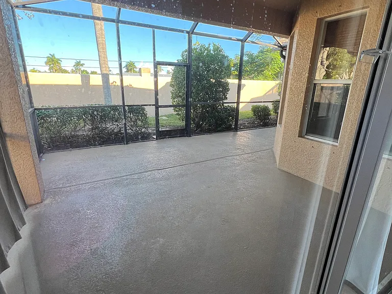 13988 Village Creek Dr — Photo 19