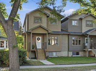 2136 Lorne Ave #B, Saskatoon, SK S7J0R5