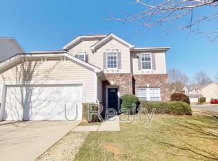 6602 Latherton Ln, Charlotte, NC 28278