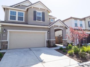 3382 Auburn Leaf Loop, Folsom, CA 95630