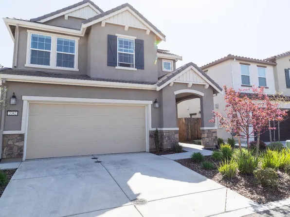 3382 Auburn Leaf Loop, Folsom, CA 95630