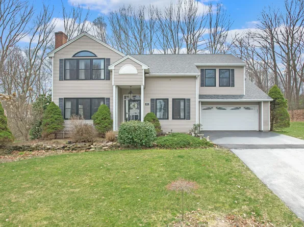 85 Dora Drive, Middletown, CT 06457