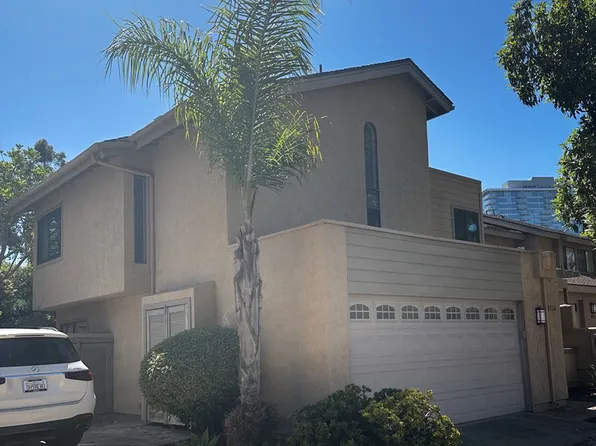 8826 Via Andar, San Diego, CA
