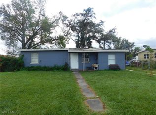 3350 Apache St, Fort Myers, FL 33916