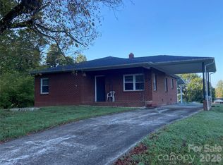 2991 Perkins Ave, Morganton, NC 28655