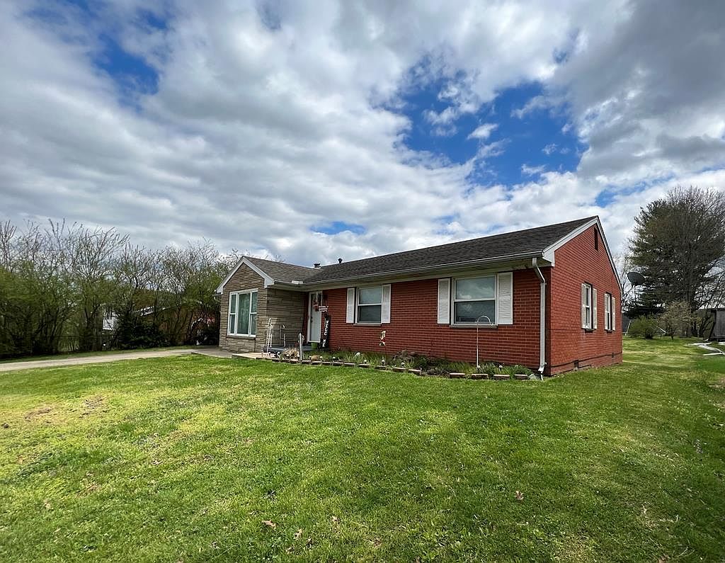 79 1st St, South Shore, KY 41175 | Zillow