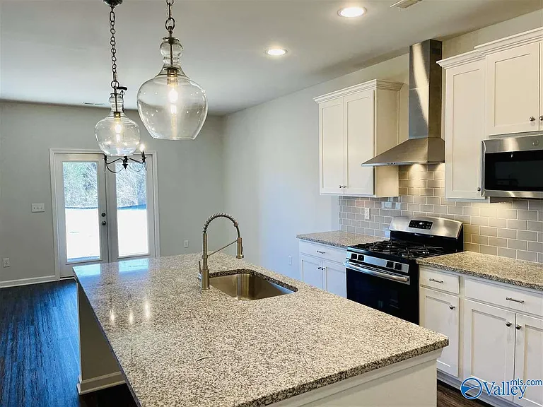 7305 Kendama Ct — Photo 4