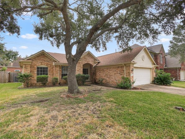 17819 Scenic Oaks Dr