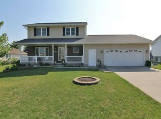 206 Agape Ave, Urbana, IA
