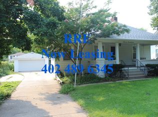 1117 N 37th St, Lincoln, NE 68503