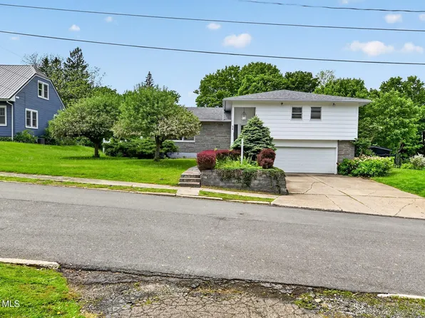 22 Phillips Avenue, Canajoharie, NY 13317