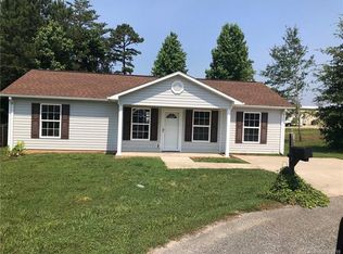 725 Knots Landing Dr, Clover, SC 29710