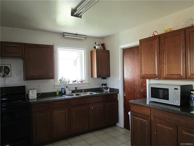 2nd image of 2329 Fernbrook Dr