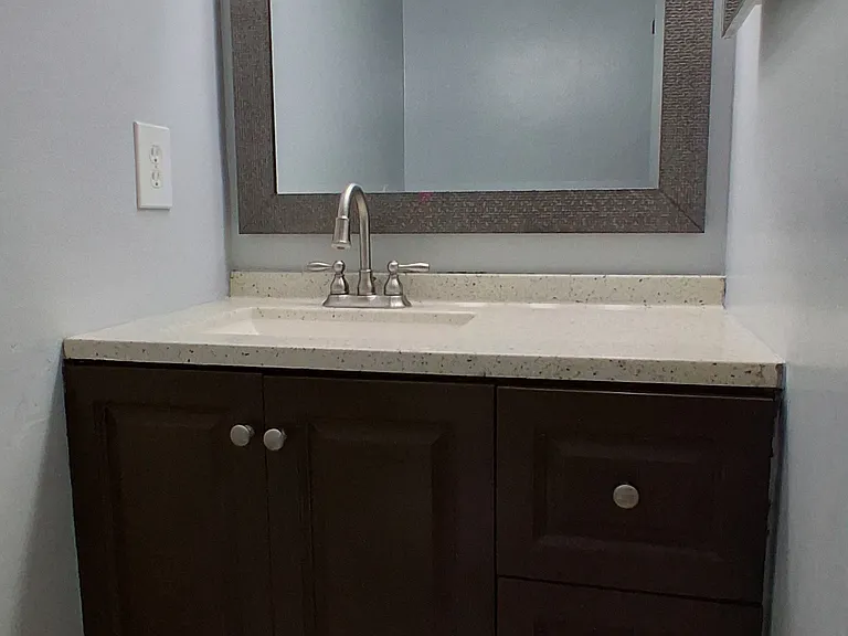 303 Waterview Dr — Photo 77