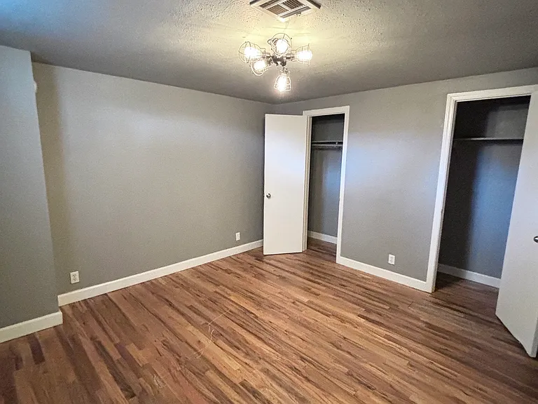 215 W Fairview St #102 — Photo 10