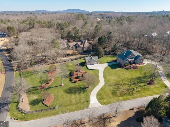 8015 Hurakan Creek Xing, Cumming, GA 30028