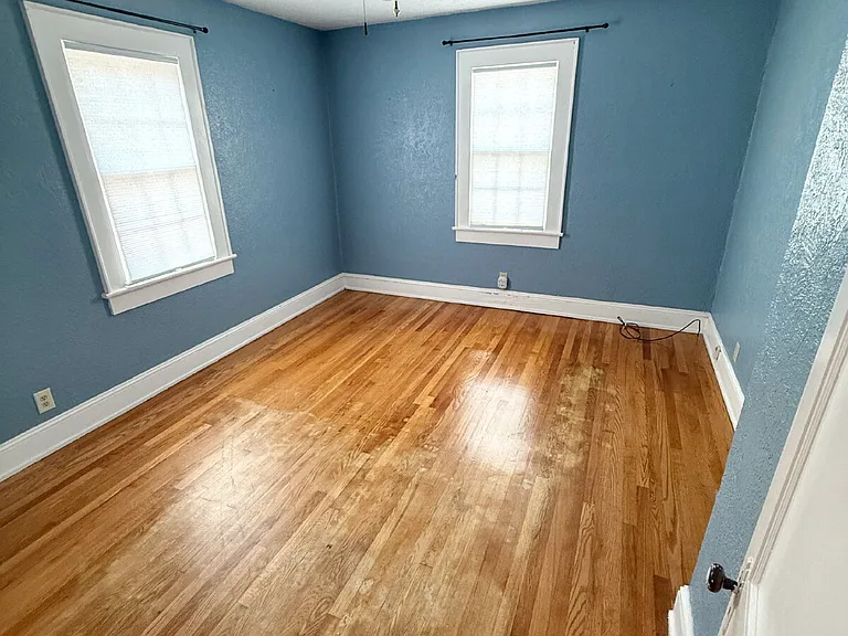 129 Hazelwood Ave — Photo 11