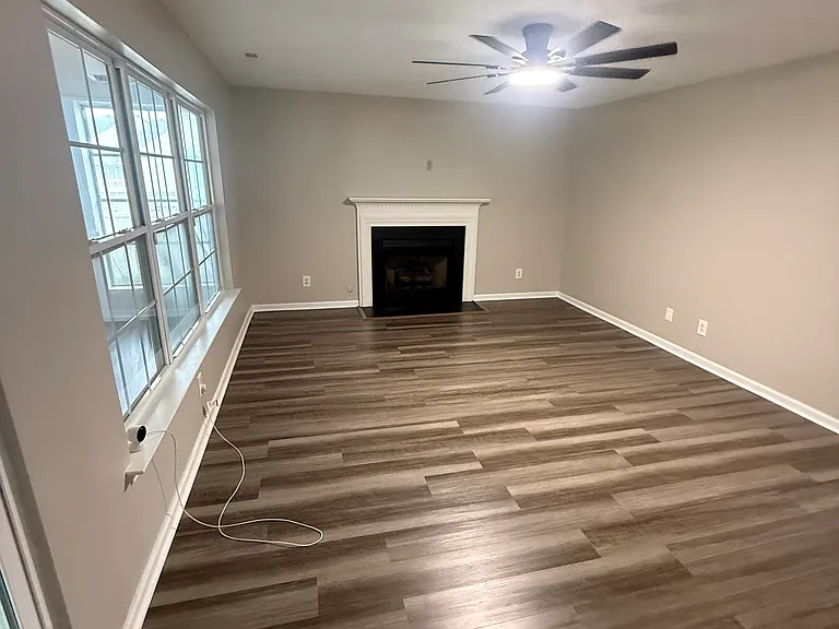 23248 Spring Crest Dr — Photo 2
