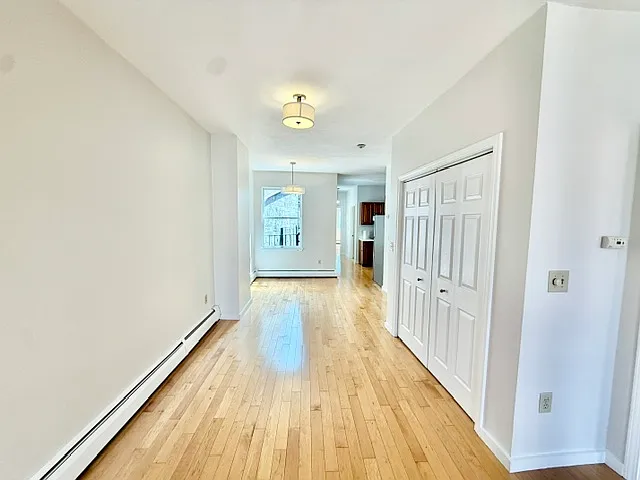 157 Salem St — Photo 4