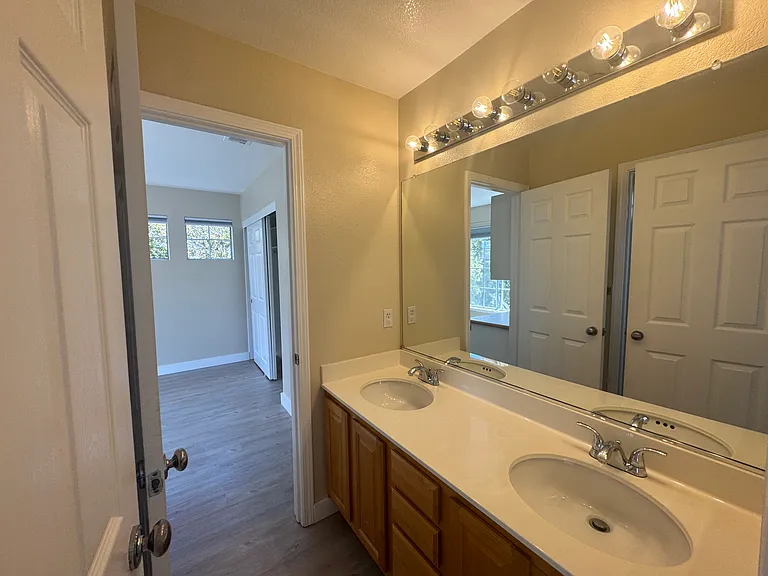 1 Buccaneer Ln — Photo 20