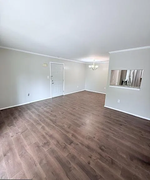 511 Ravens Crest Dr — Photo 8