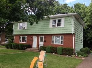 4 Father Hayes Dr, Haskell, NJ 07420