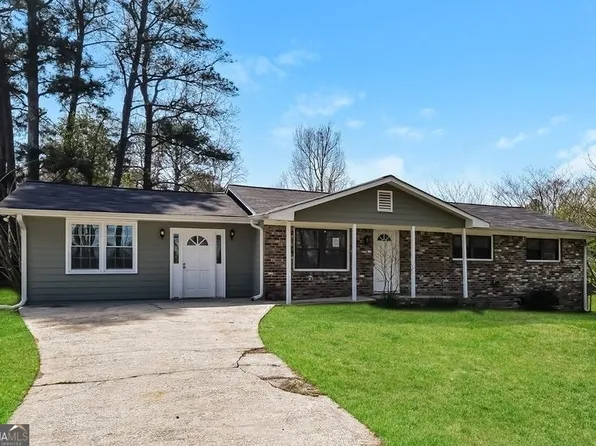 300 Foxboro Dr, Powder Springs, GA 30127