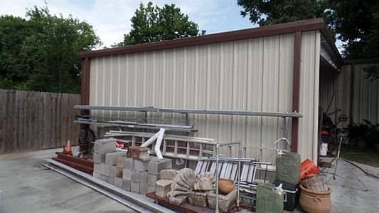 2nd image of 6801 Jefferson Blvd