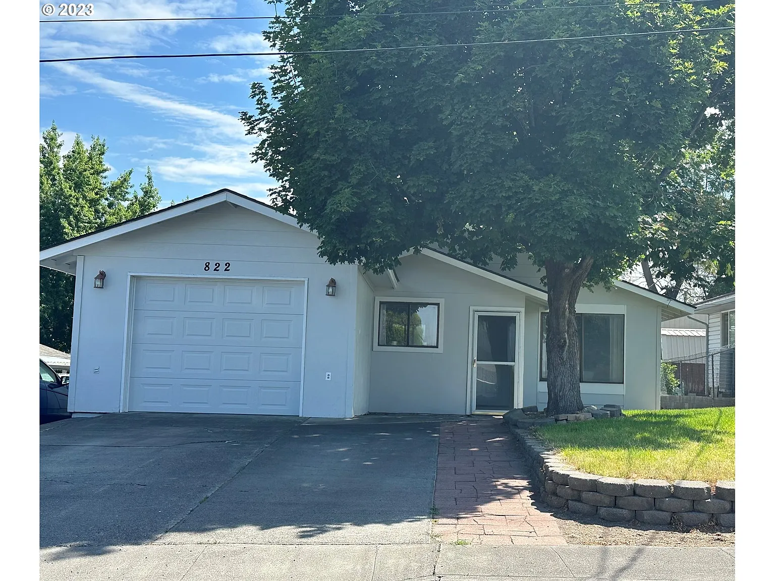 822 SW 10th St photo 1