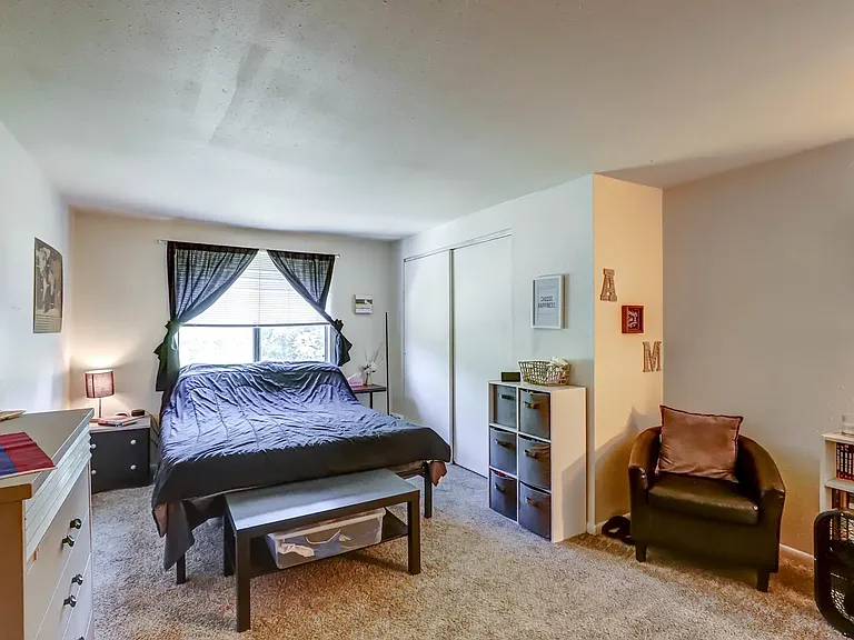 Aspen Meadows — Photo 15