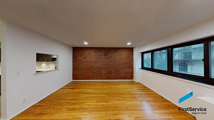 Rented by FirstService Realty (legacy) | media 26