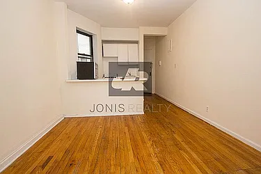 Rented by Jonis Realty