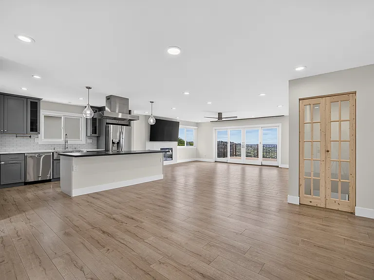 2517 Read Ave — Photo 3
