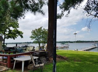 116 Shoreline Cir, Malakoff, TX 75148