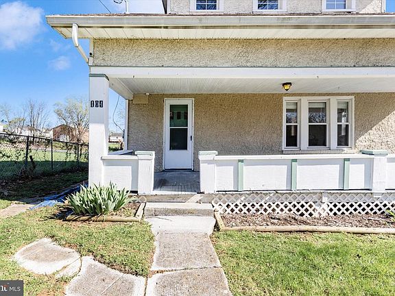 4th image of 104 Potato Hill St