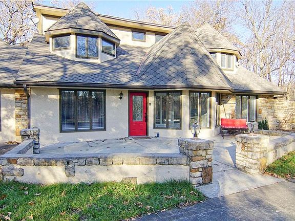 3rd image of 26412 S Hickory Hills Dr